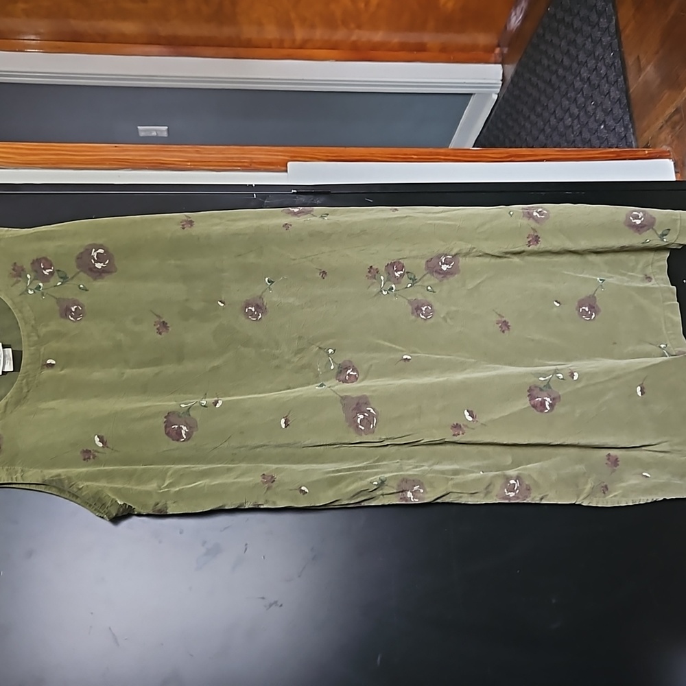 Women's dress